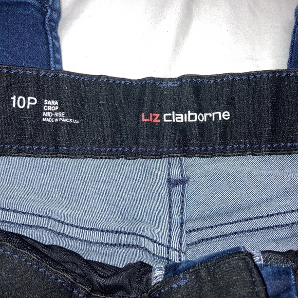 Liz Claiborne Denim Stretch Cropped Capris - Picture 4 of 7